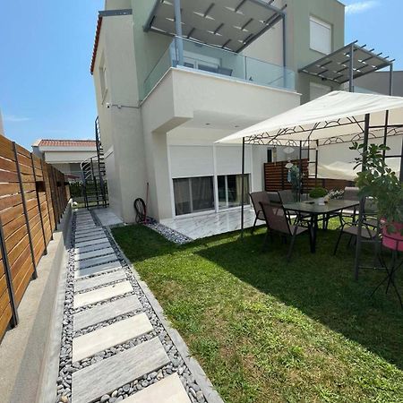 Chara'S House Apartment Kavala Bagian luar foto