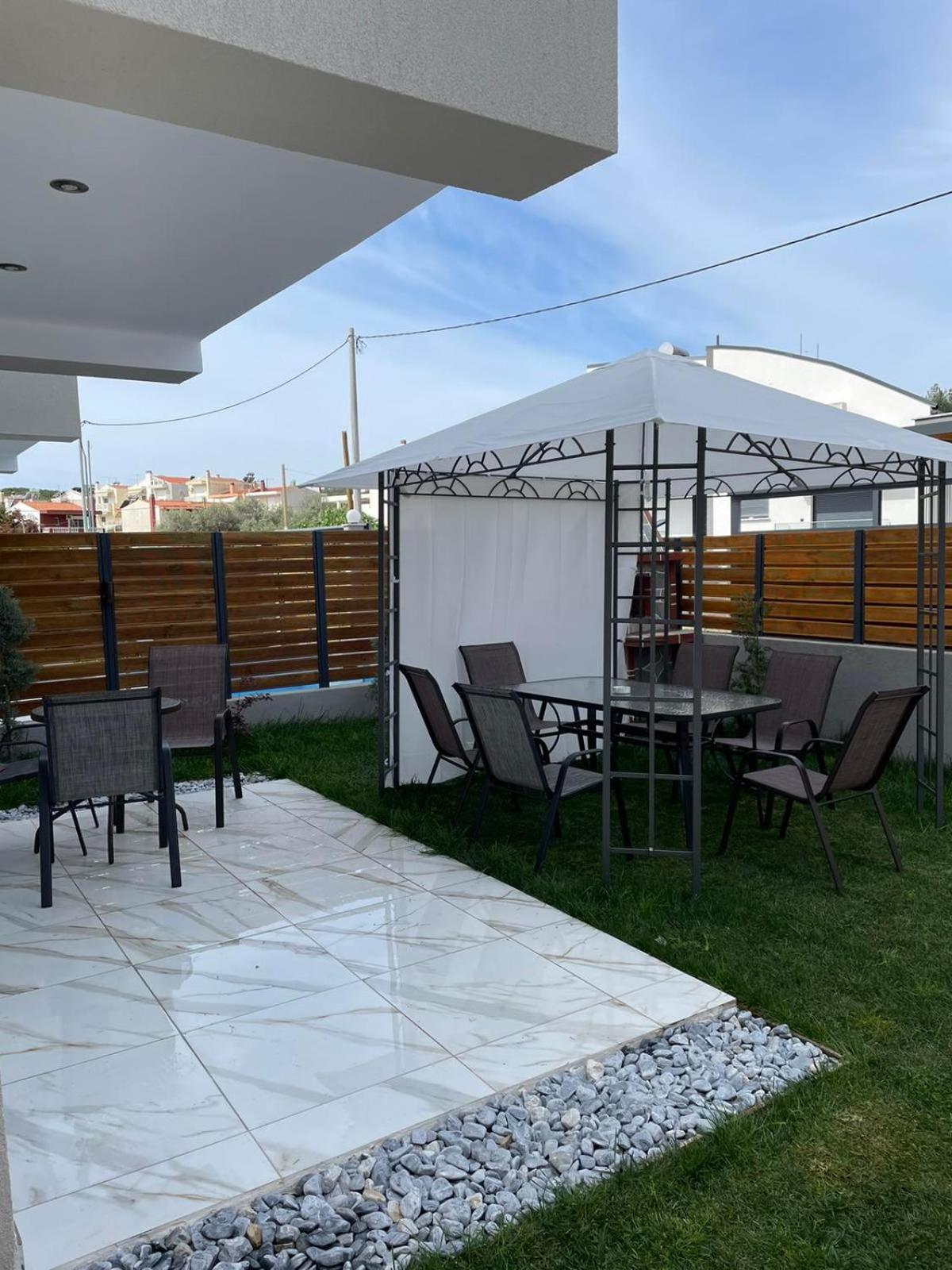 Chara'S House Apartment Kavala Bagian luar foto